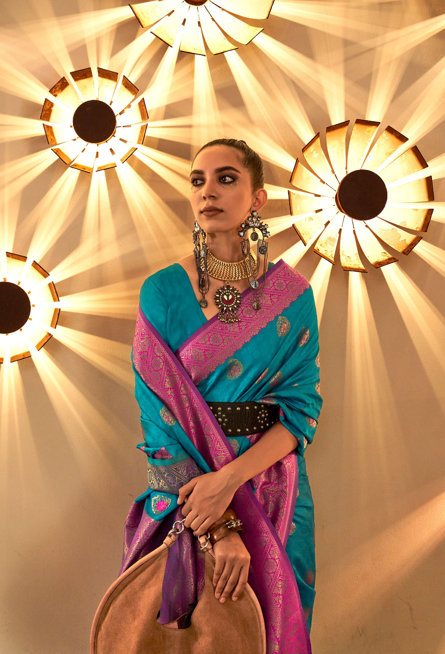 Teal Kornella Chaap Handloom Silk Saree