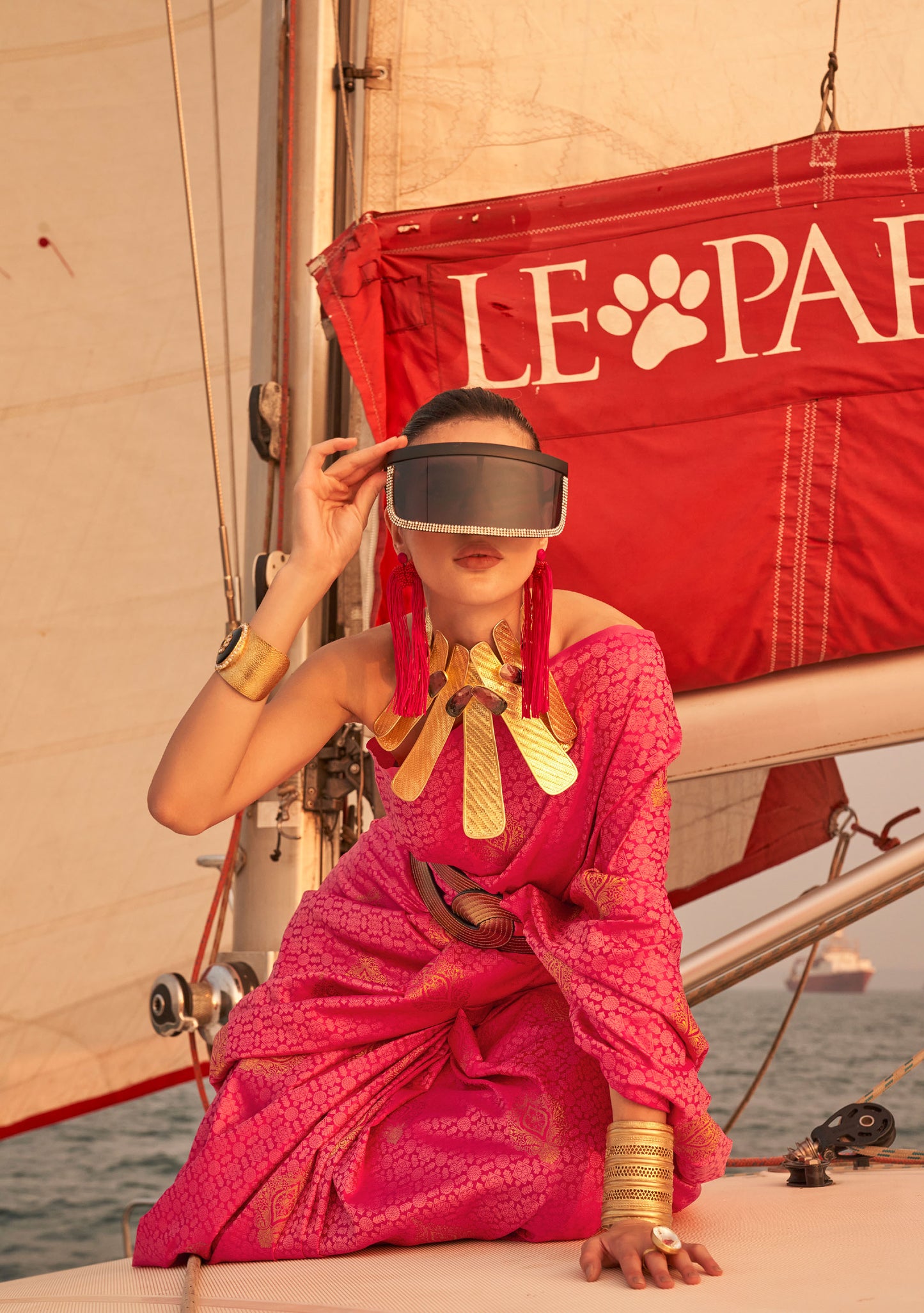 Pink Kokoro Satin Two tone handloom weaving saree