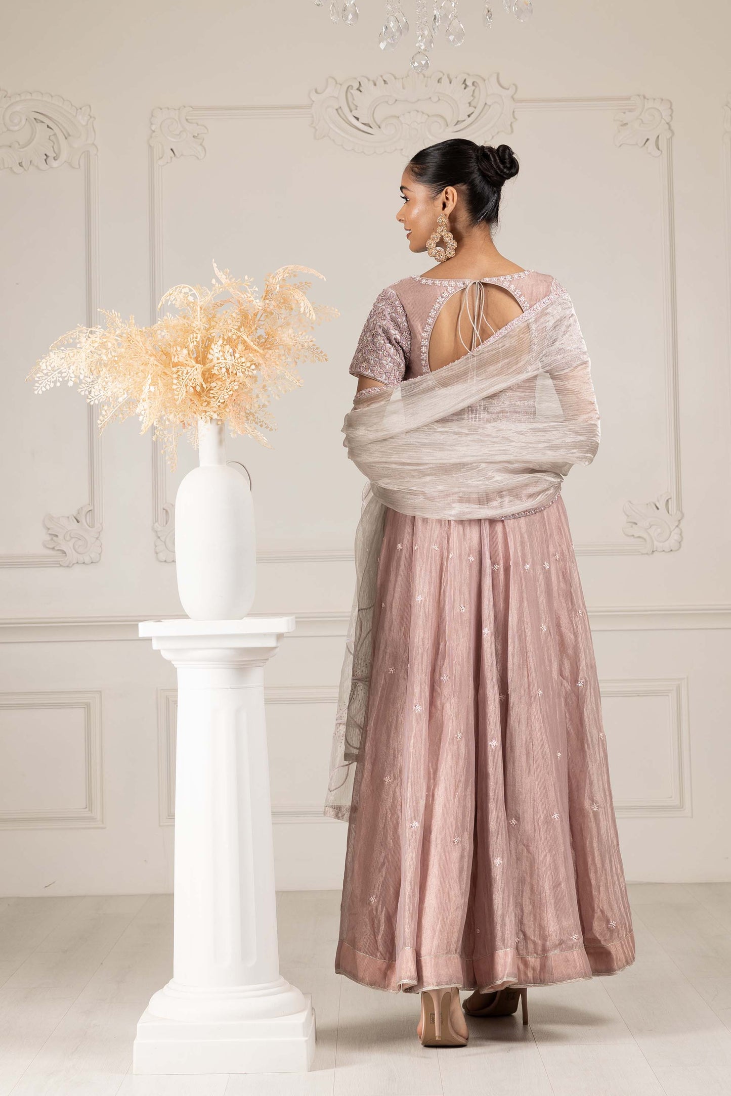 Royalty Peach Organza Thread & Pearl Cocktail Kalidar Set
