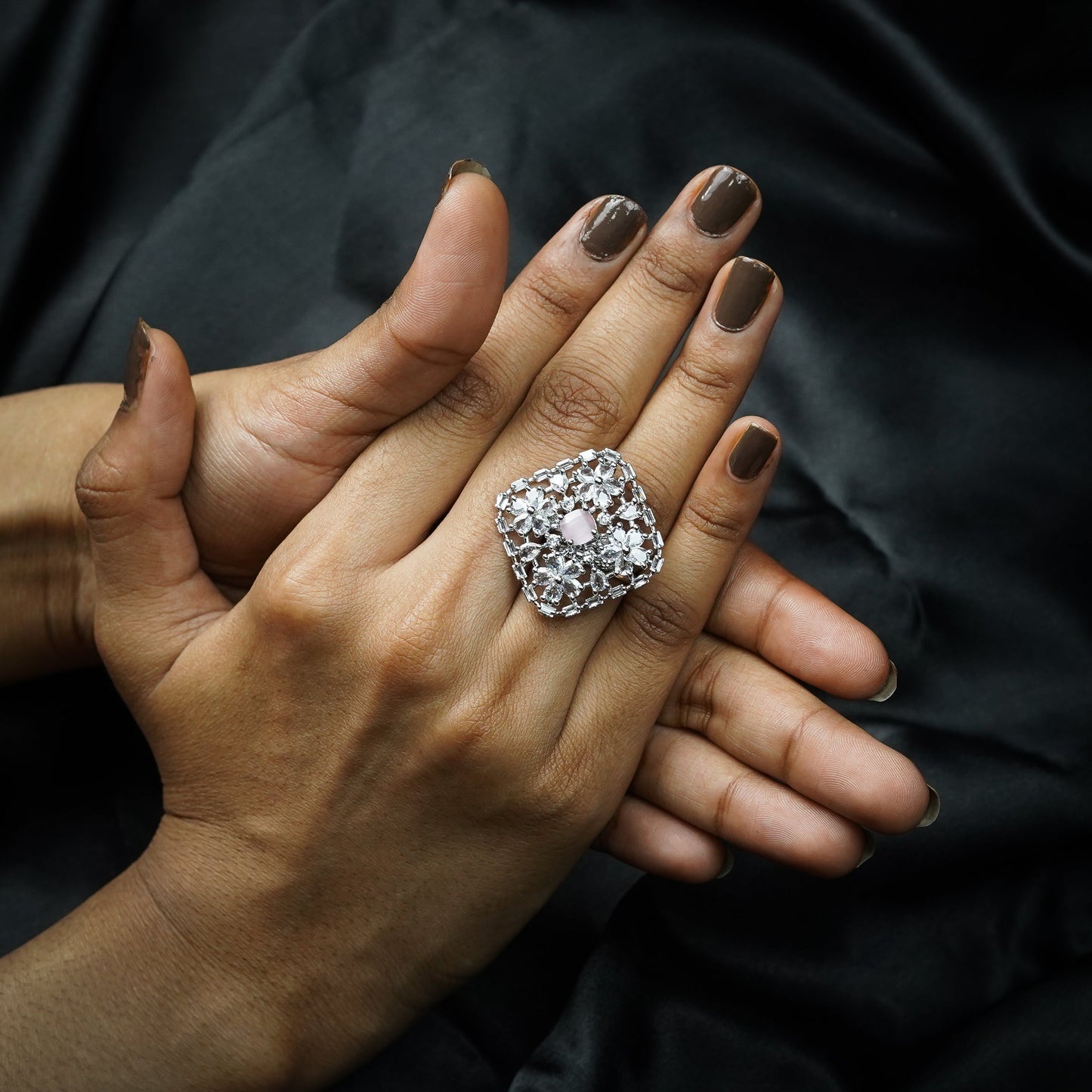 Ruhani Spark Diamond Ring