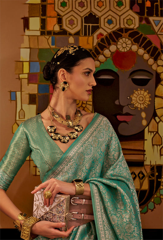 Emerald Green Kabby Nylon Zari Silk Handloom Saree