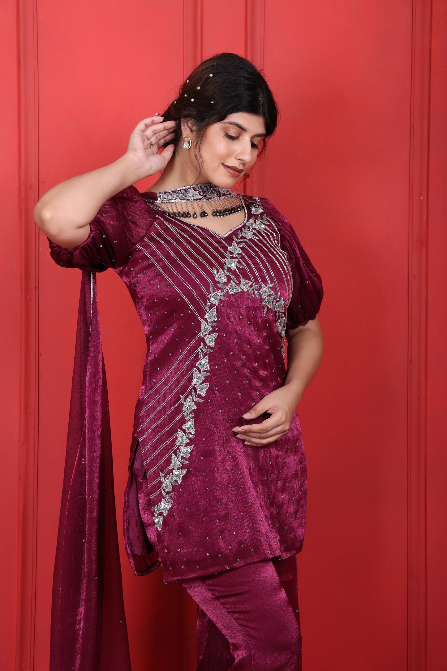 Pansy Purple Heavy Hand Embroidered Puff Sleeves Kurta With Pant & Choker Dupatta