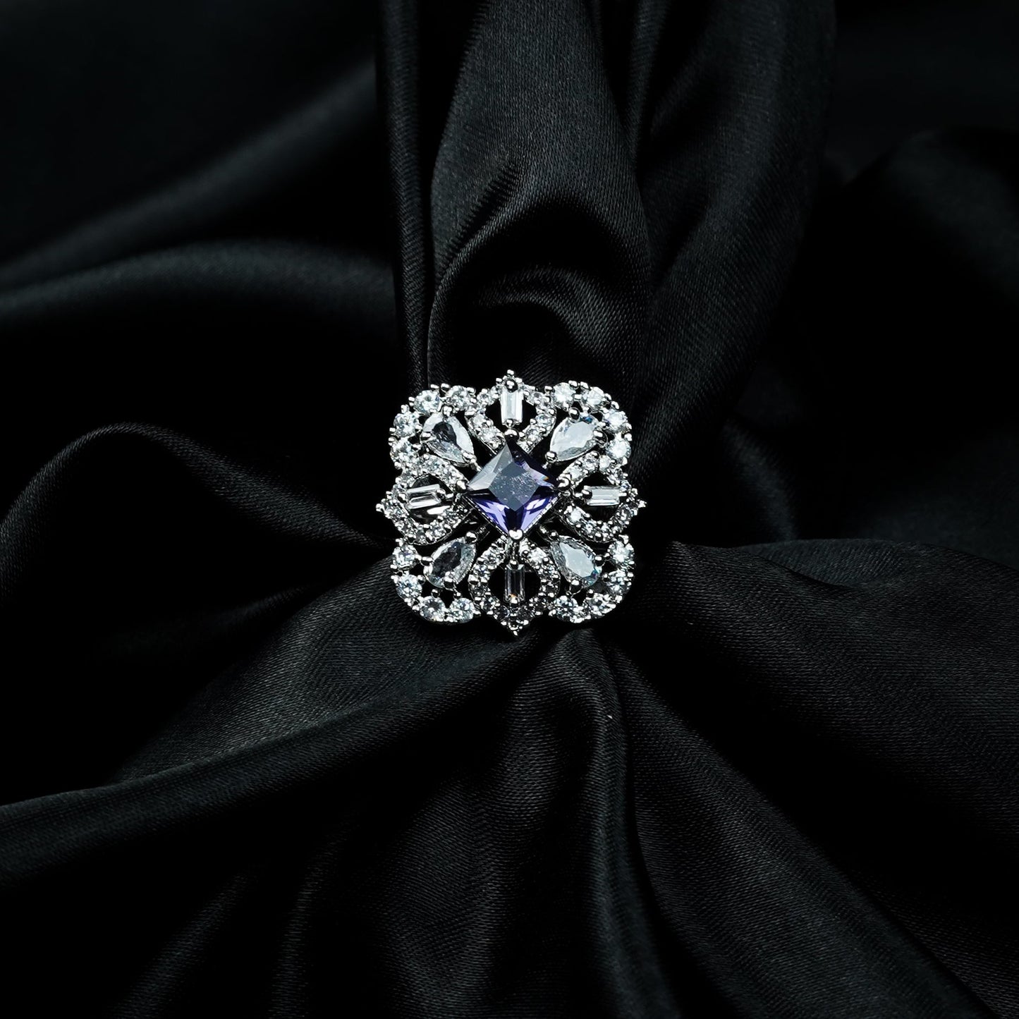 Elara Shine Diamond Ring