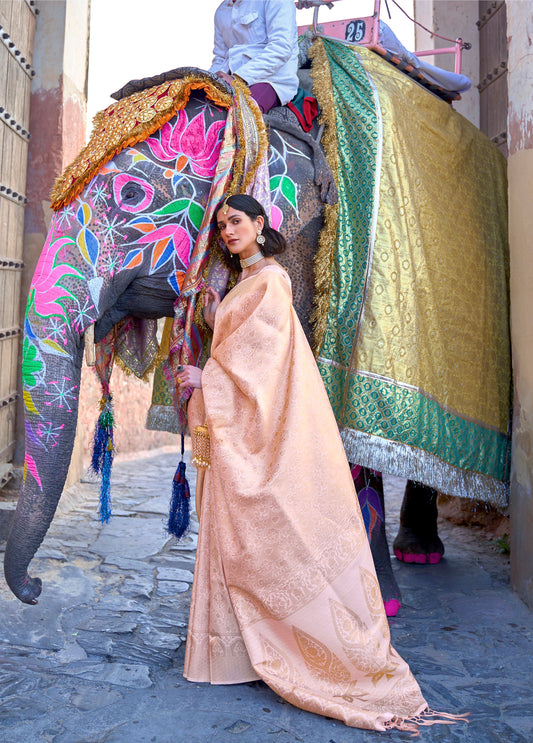 Cream Kumbhi Silk - Grande Handloom Saree