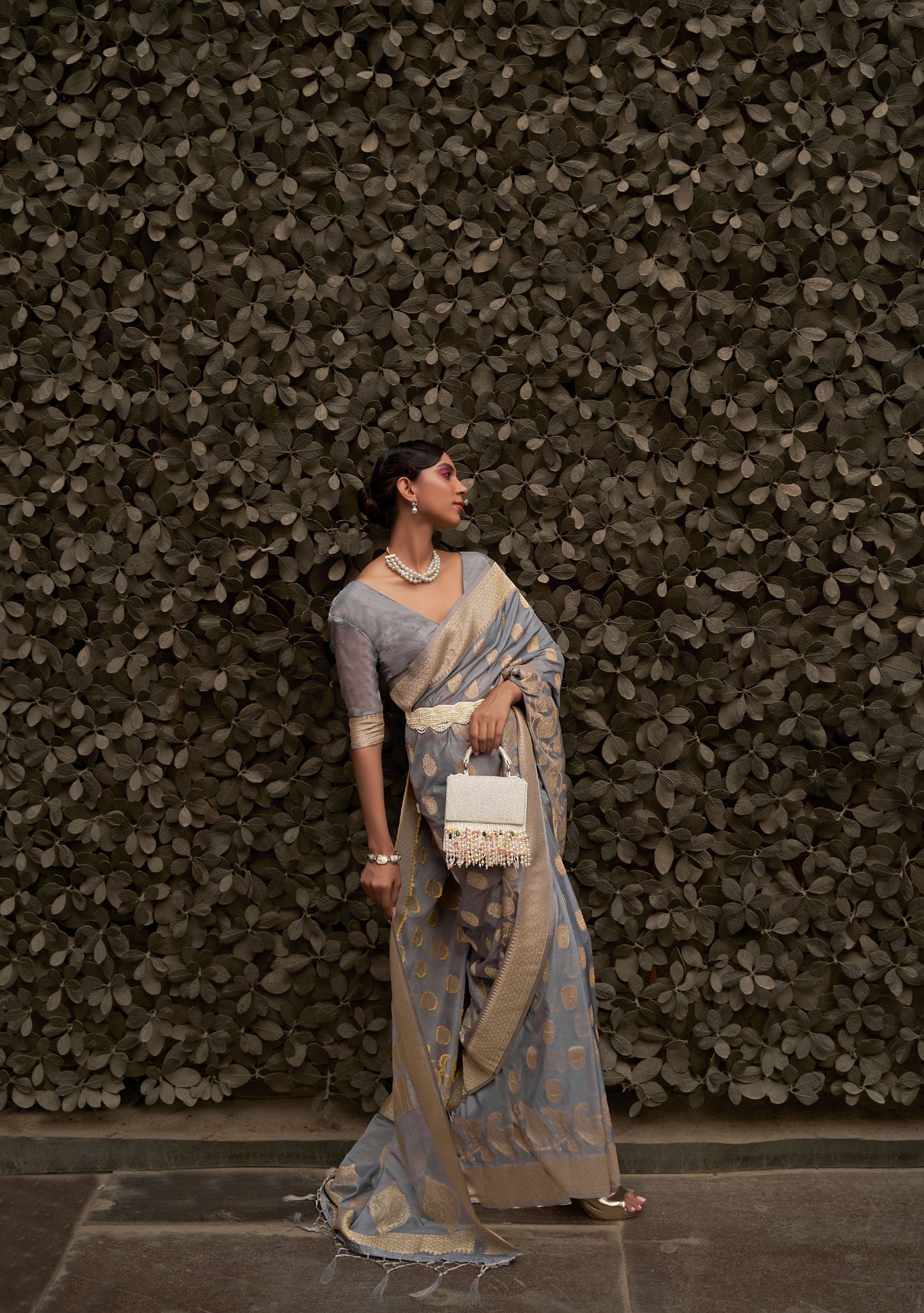 Grey Kosmos Silk Nylon Chinnon Two tone saree