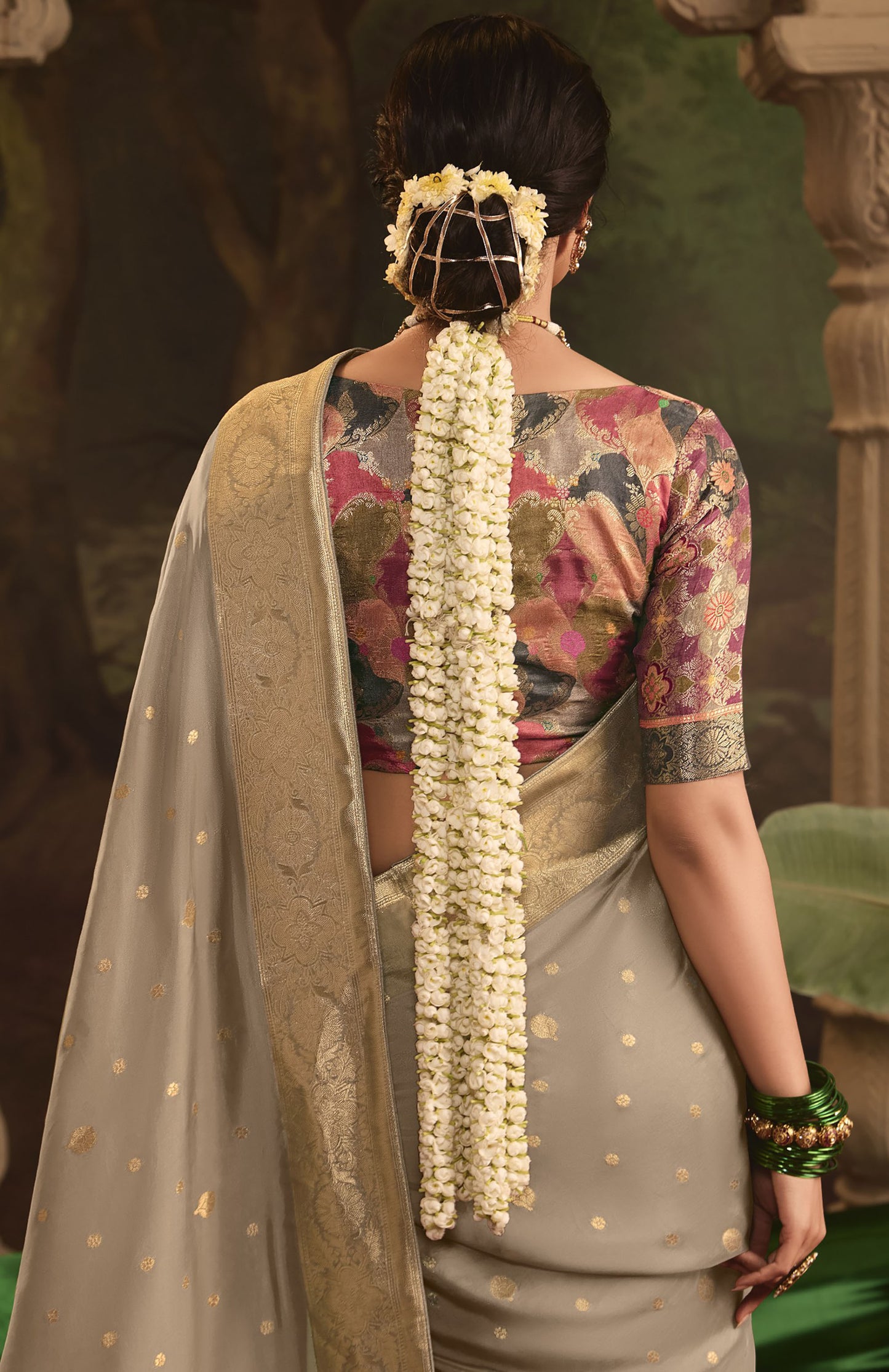 Grey Crepe Dola Silk Weaving Sinduri Raas Saree