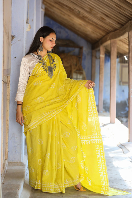 Pure Khadi Cotton Handwoven Lemon Green Saree