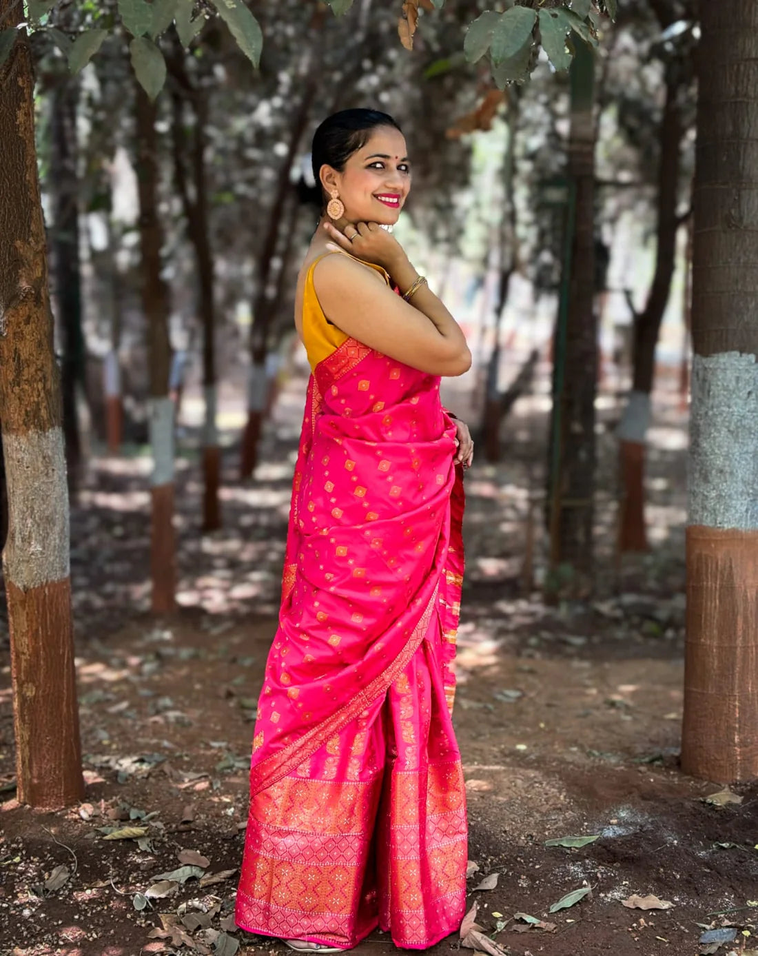 chitralekha Mekhela Chador