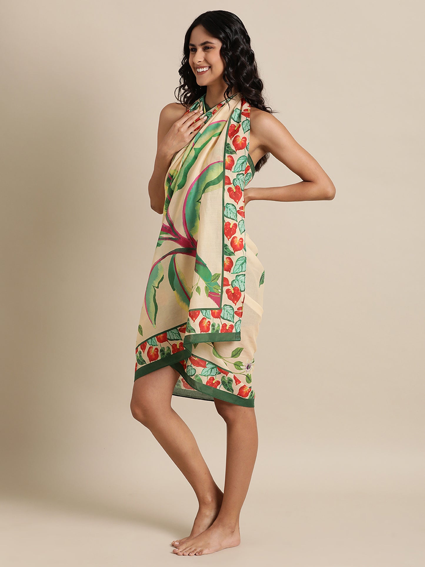 Ivory Oasis Sarong in Cotton Mull