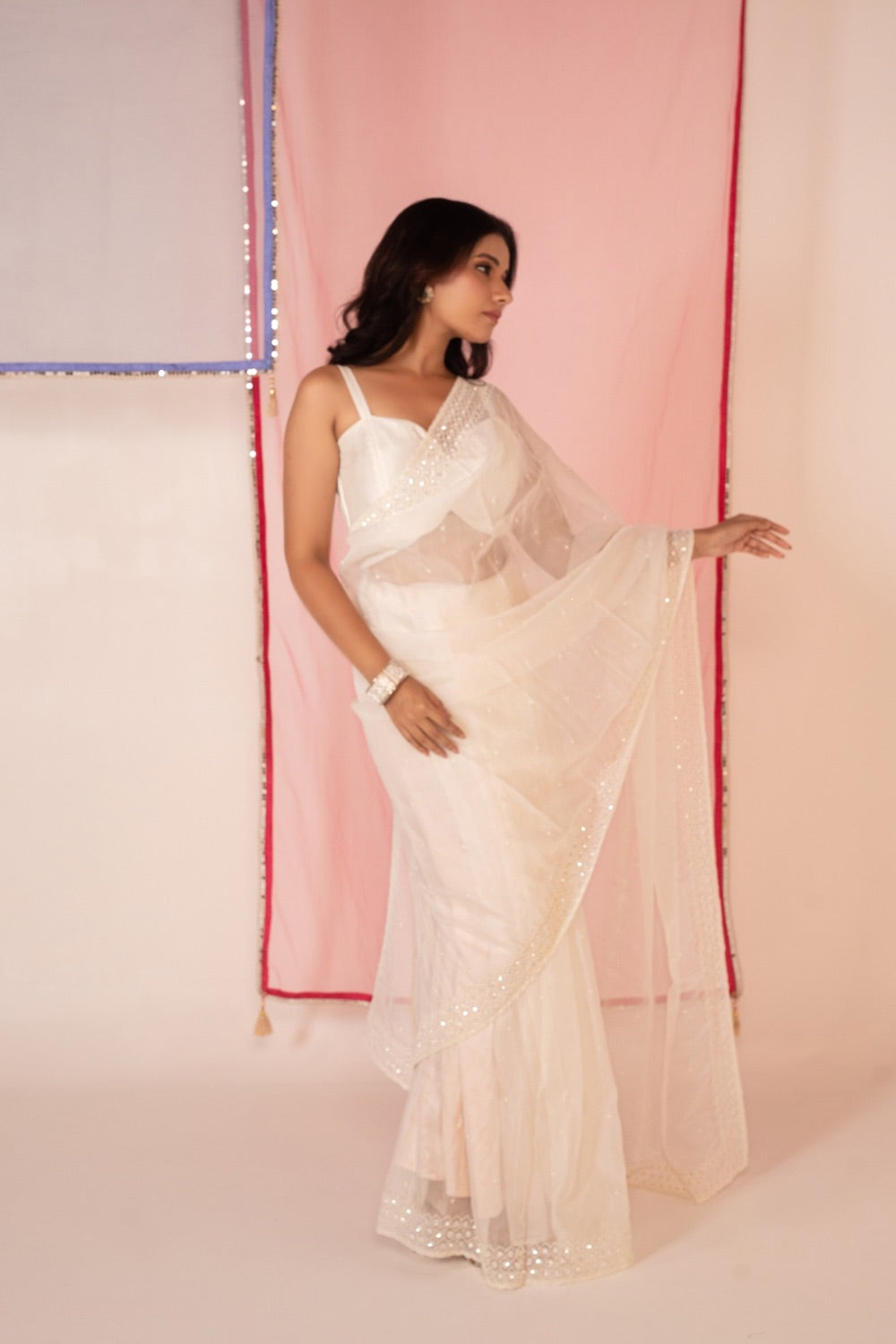 White tissue silk saree and unstitched blouse piece