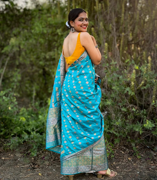 Nilambara Mekhela Chador