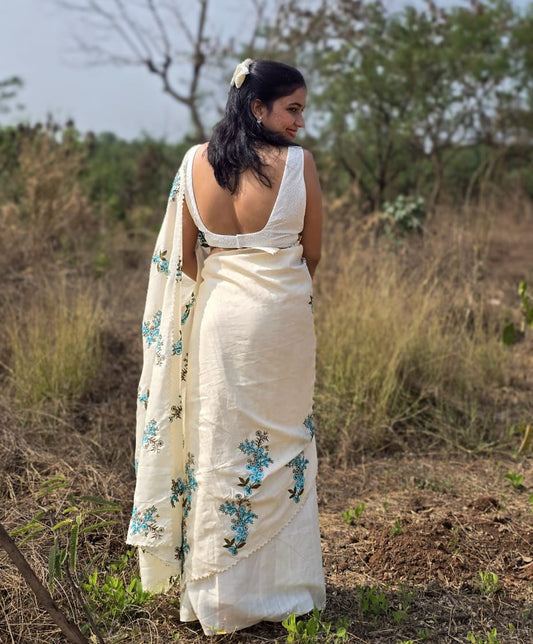 Sanskriti White Saree