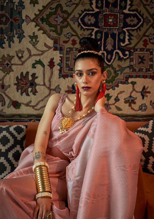 Light Pink Kanmani Silk Copper Zari Handloom Saree