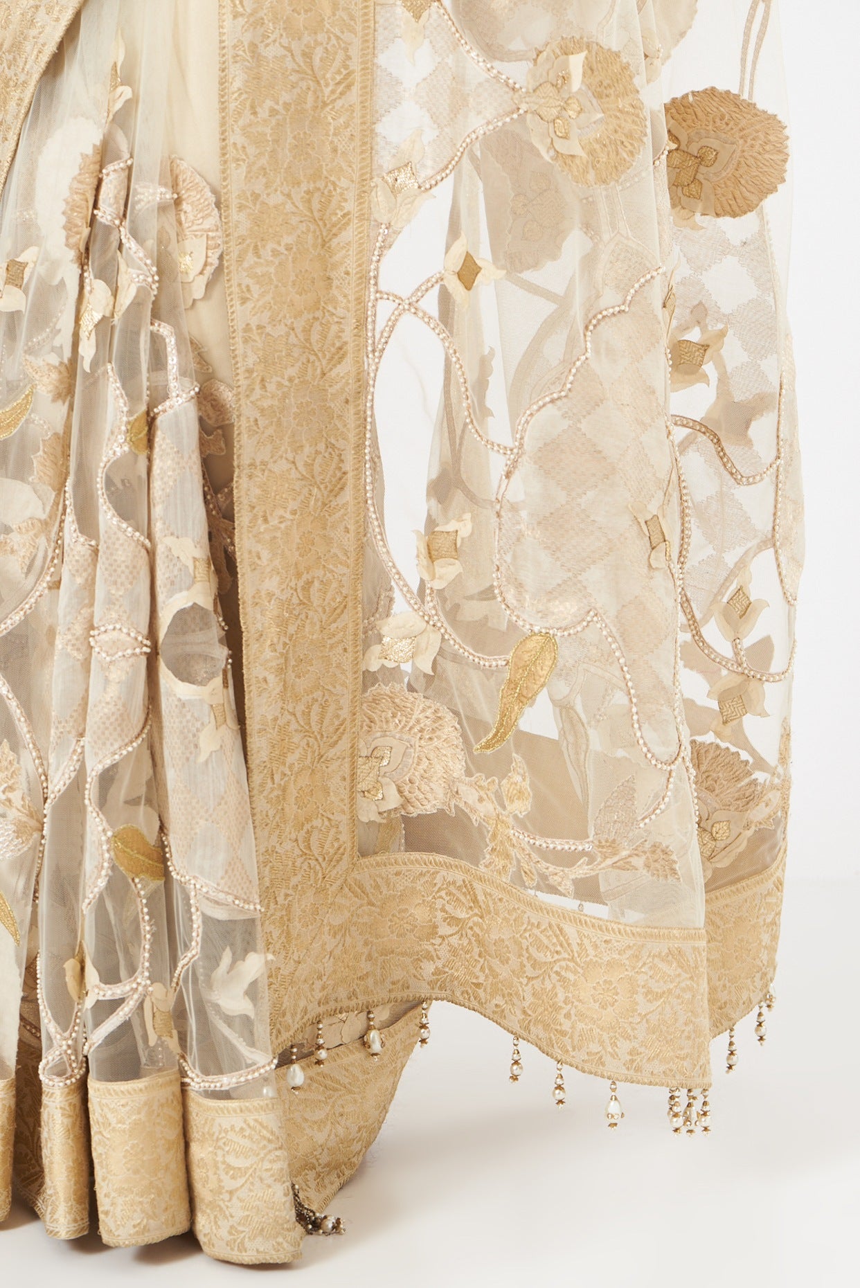 Cream Net Embroidered Designer Saree Set