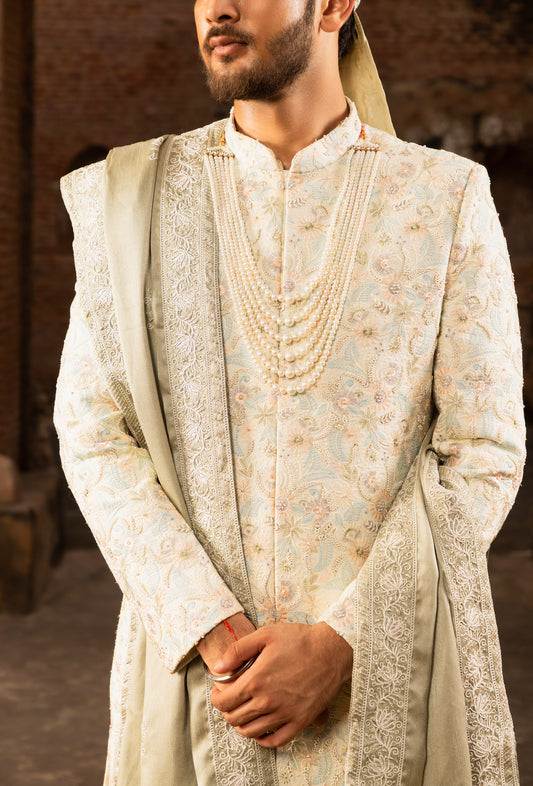 Gold Hand Embroidery Georgette Silk Groom Sherwani for Wedding