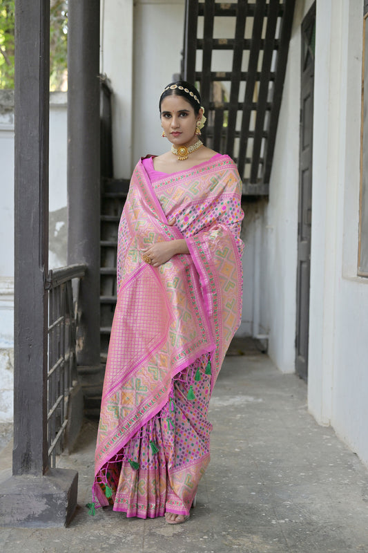 Bhakti Patola Baby-Pink Paithani Silk meenakari weave Saree