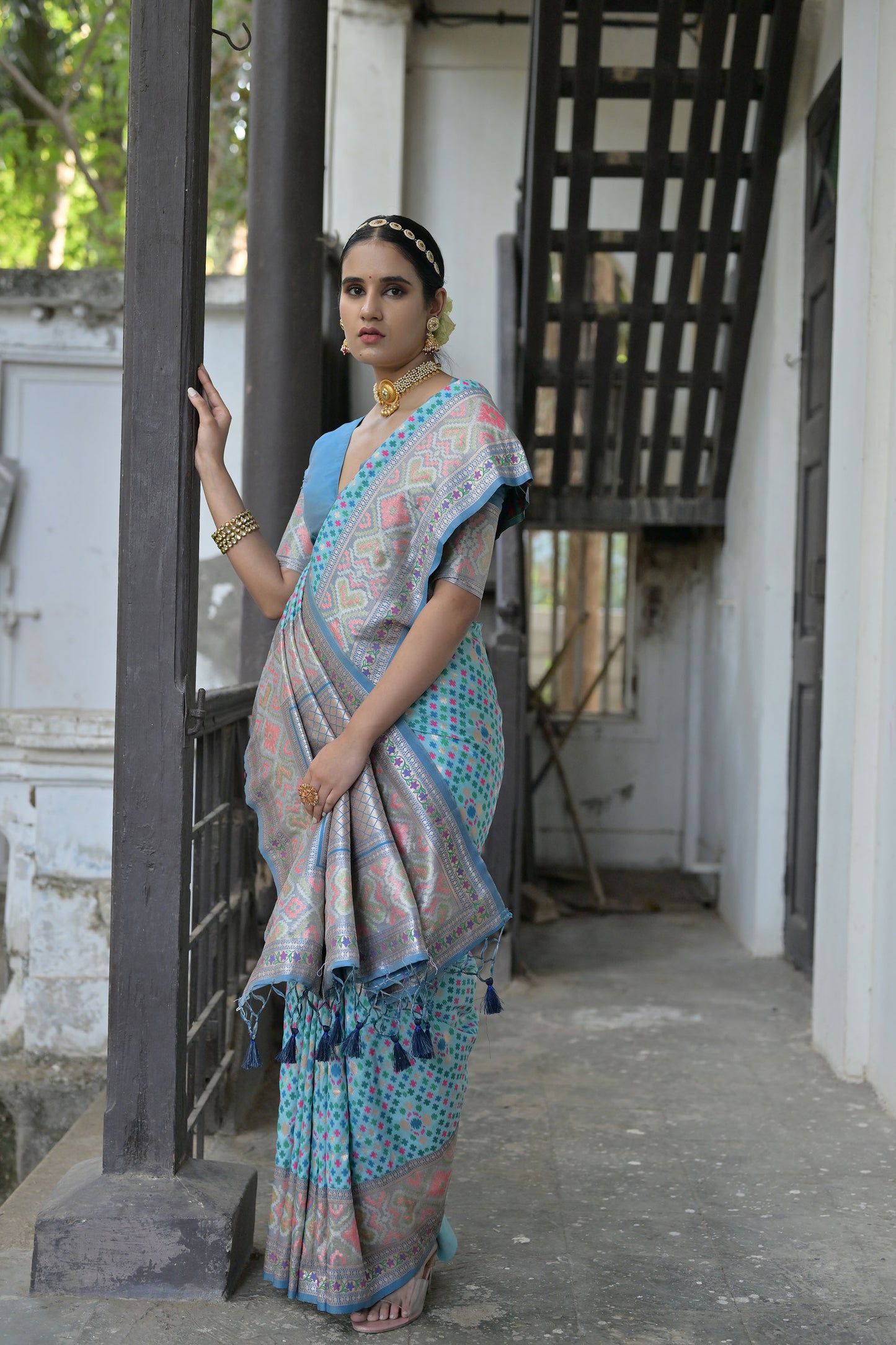 Bhakti Patola Firozi Paithani Silk meenakari weave Saree