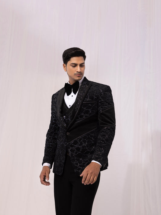 Black Suede Embroidery Cluster Tuxedo for Reception