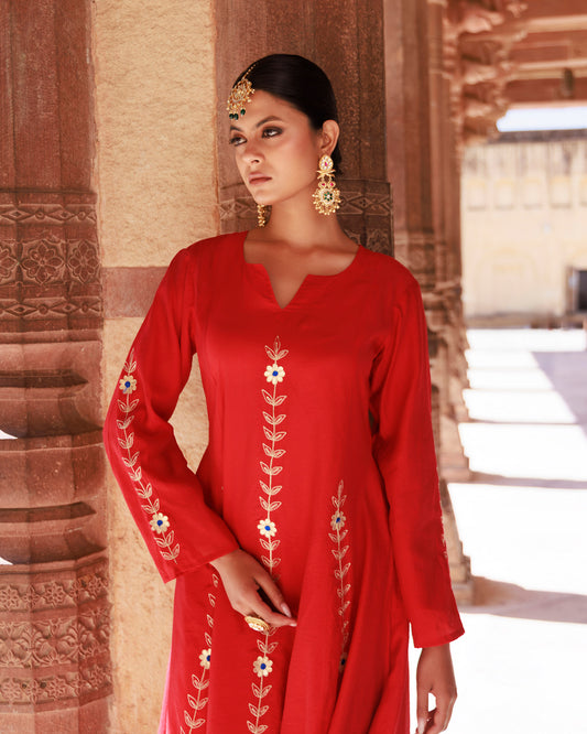 Red Aari Embroidery Chanderi Kurta & Organza Dupatta Set