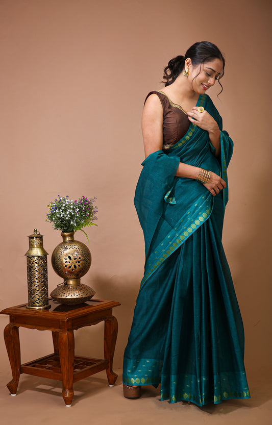 Dori Green Cotton Embellished Saree