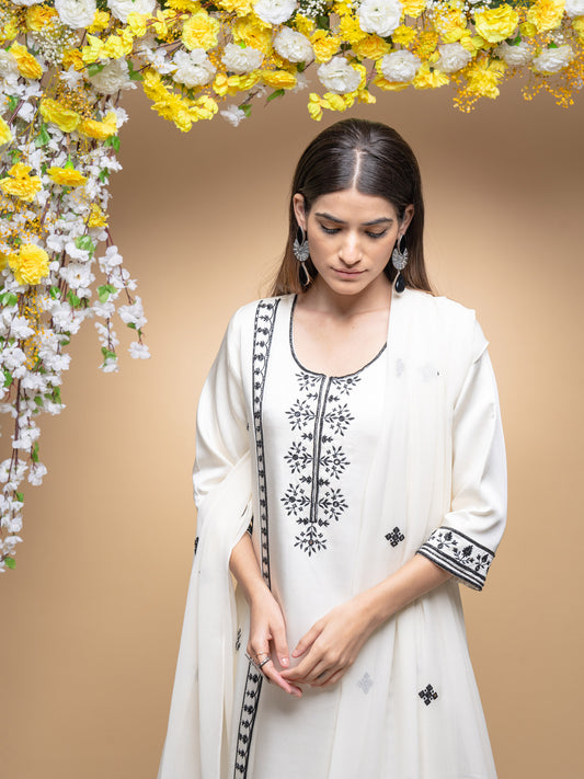 Ivory And Black Classic Kurta Set With Mirror And Dori Work Embroidery
