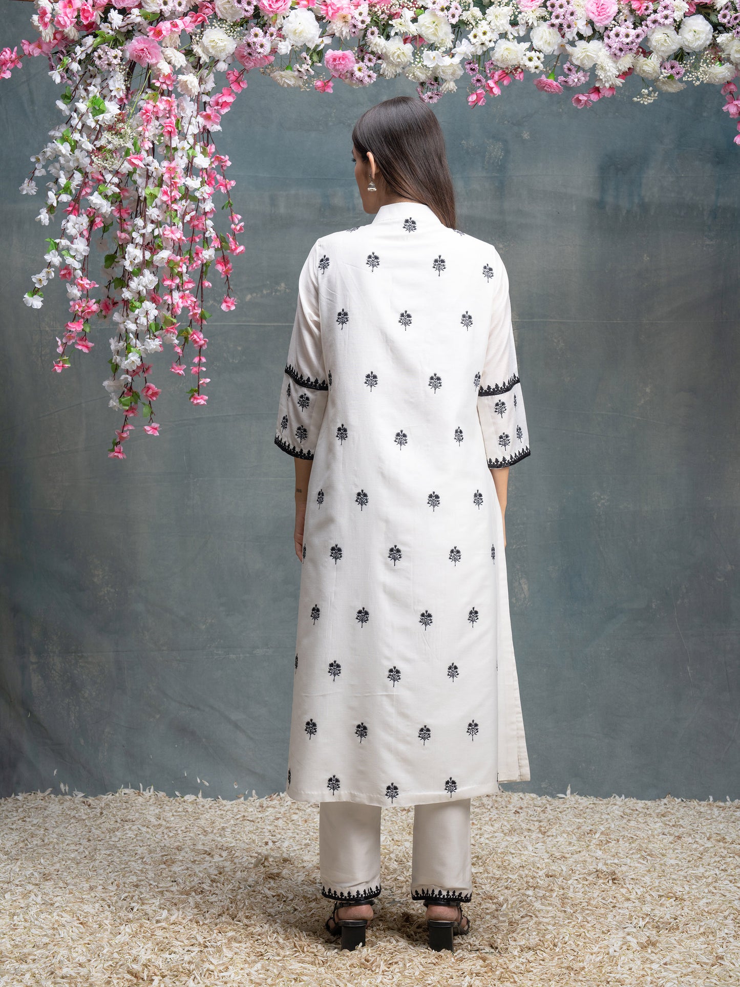 Ivory And Black All Over Embroidered Motifs Kurta Pant Set