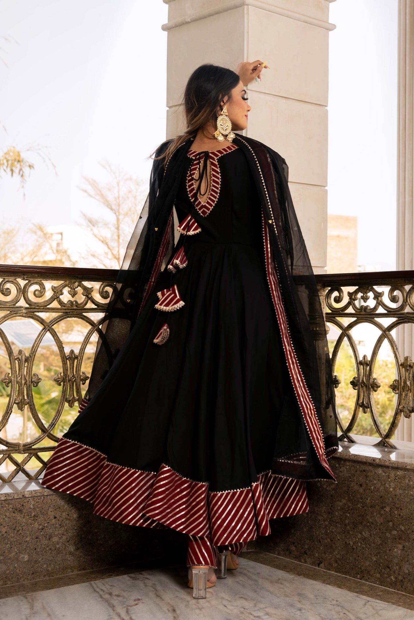 Ganguar Hina Black and Maroon Anarkali Set