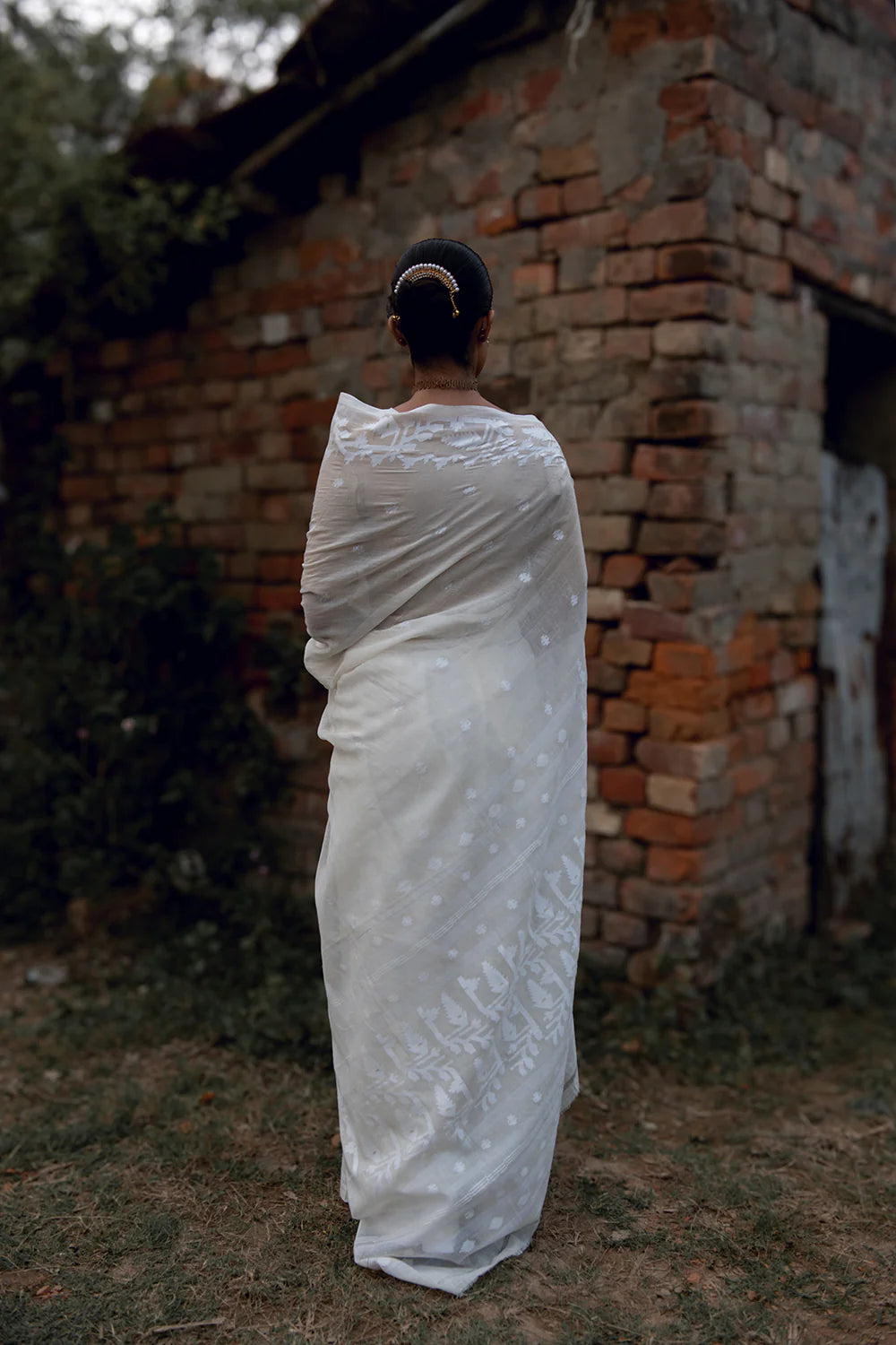Handloom Off White Pure Cotton Jamdani Saree with White Woven Border