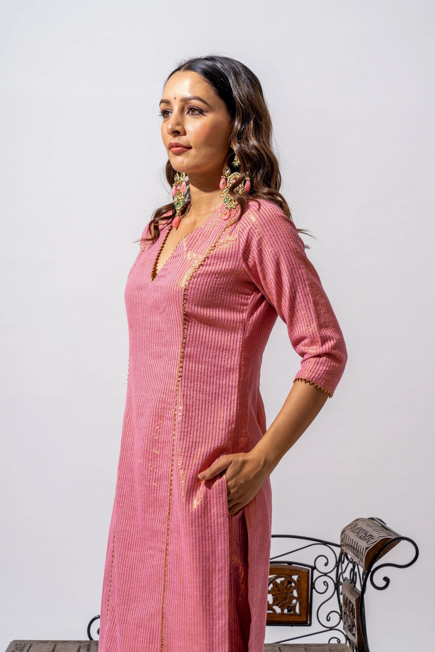 Aisha Zari Kurta Set