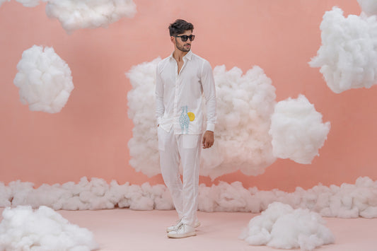 Giraffe geography White Linen shirt