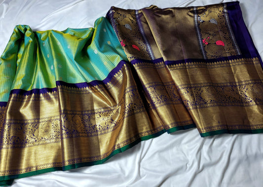 Green with Dark Blue Pallu Pure Gadwal Pattu handloom Saree
