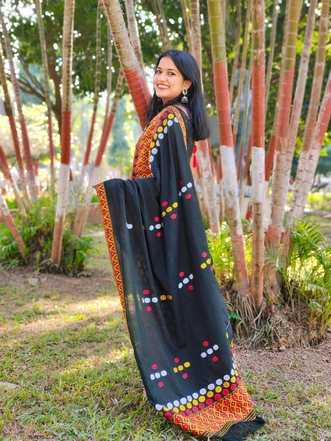 Kunajlota Mekhela Chador