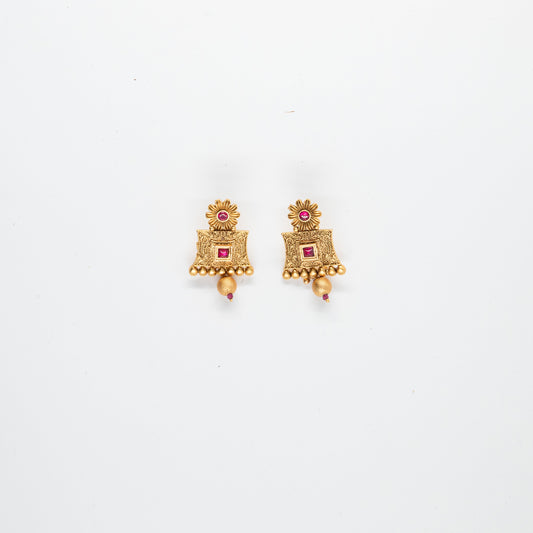 Sober, Minimalist, Statement Gold Plated Set