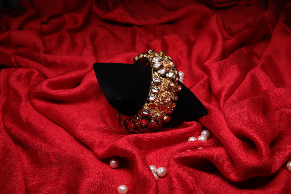 Statement Kundan Bangle - Single Piece