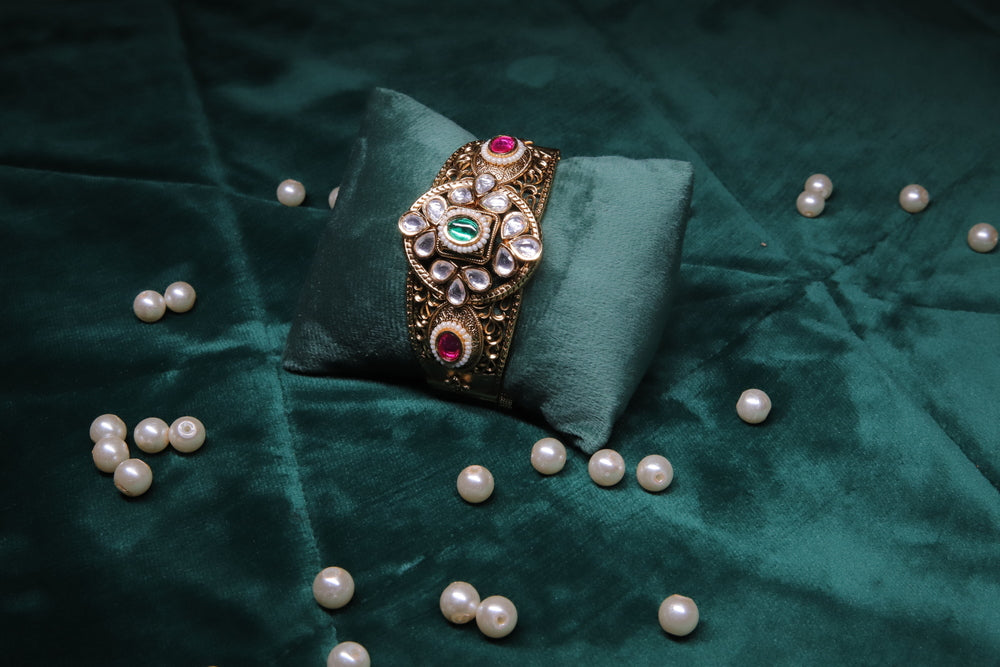 Kundan with Semi-Precious Stones Bracelet