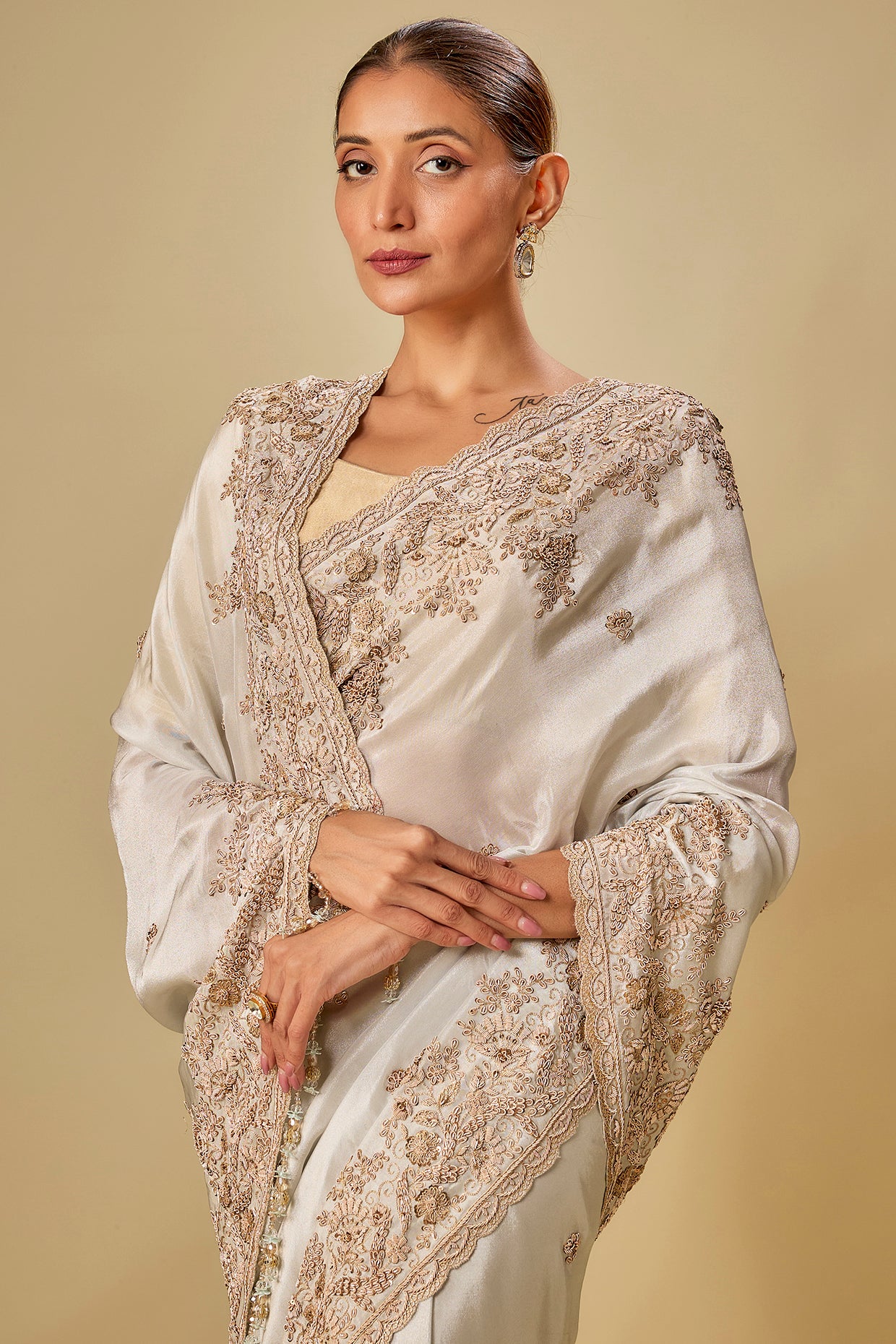 ivory tissue hand & machine embroidered saree set