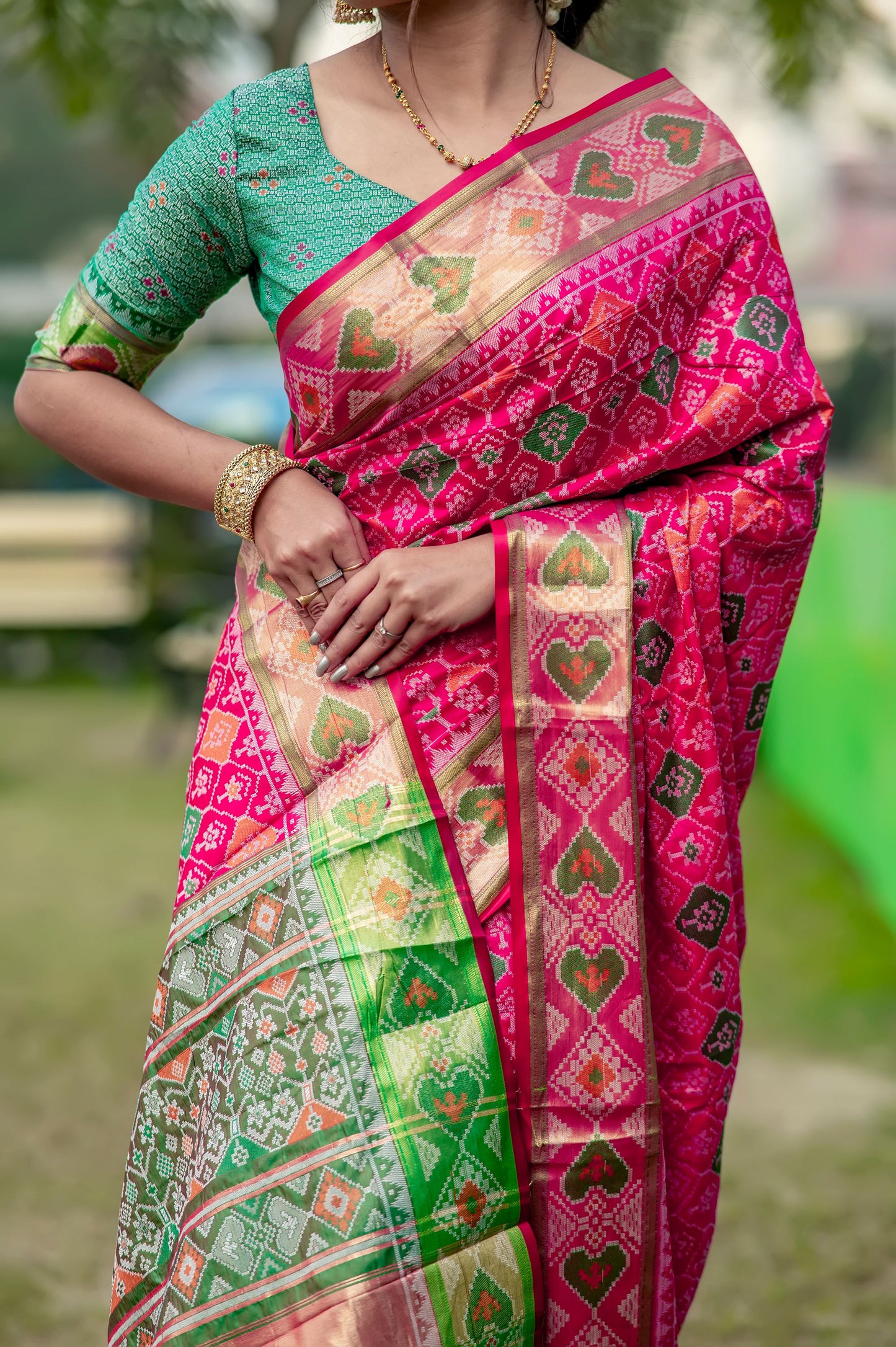 Krina Rani Banarasi Silk meenakari patola weaves Saree