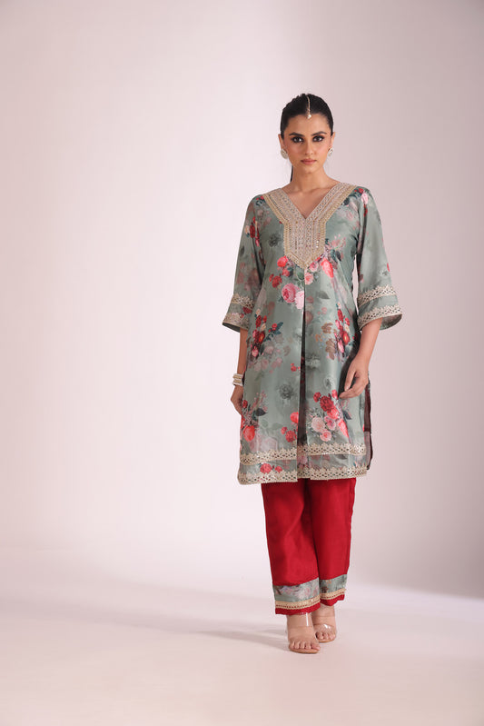 Gulzar Green Printed Silk Crepe Kurta And Dupatta