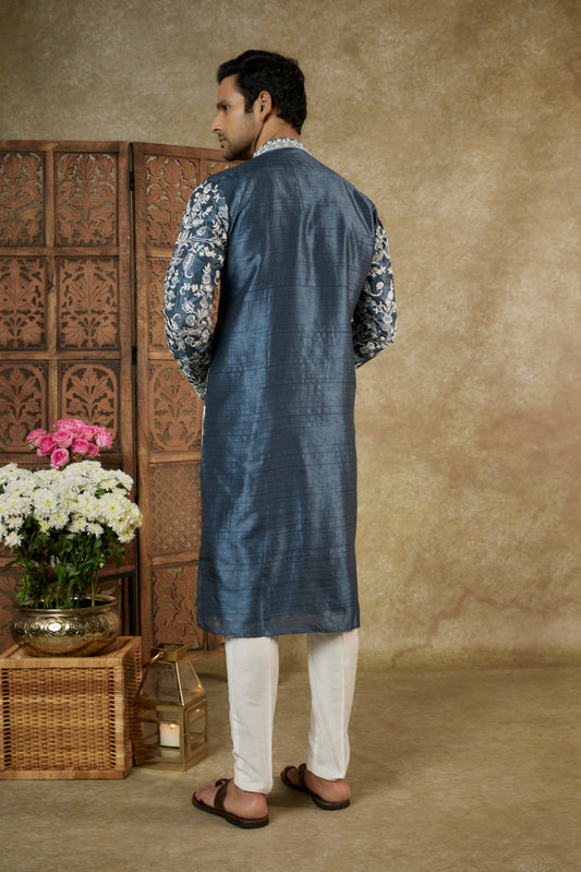 SAPPHIRE BLUE RESHAM EMBROIDERED SPLENDID SILK KURTA SET