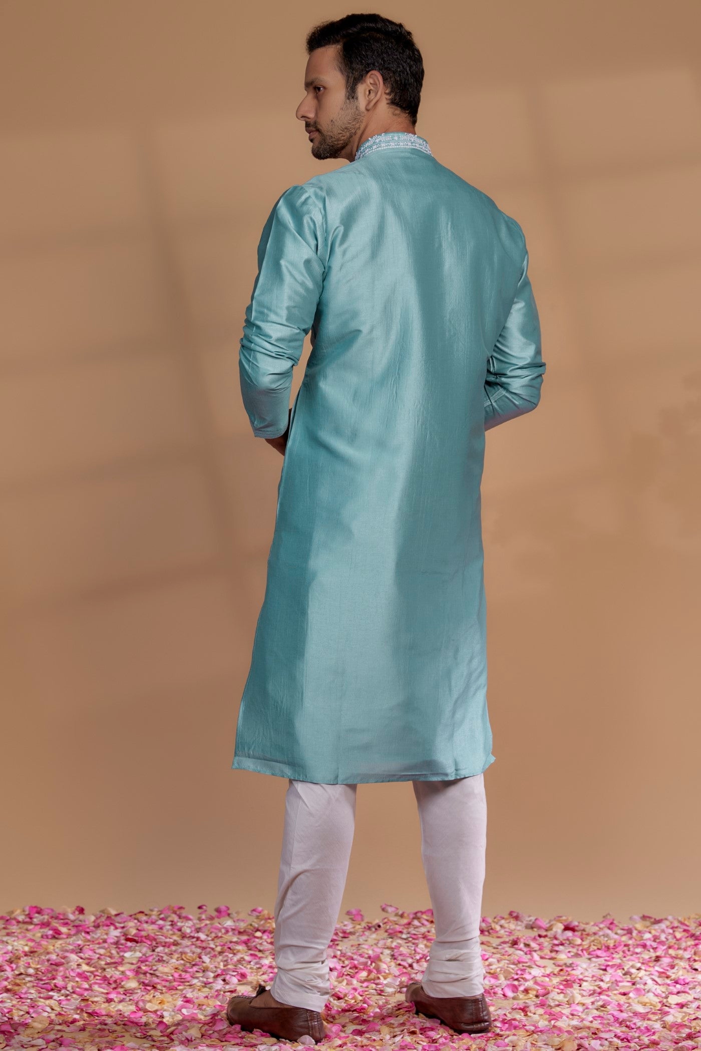 Firozi Blue Banarasi Silk Thread Embroidered Kurta Set