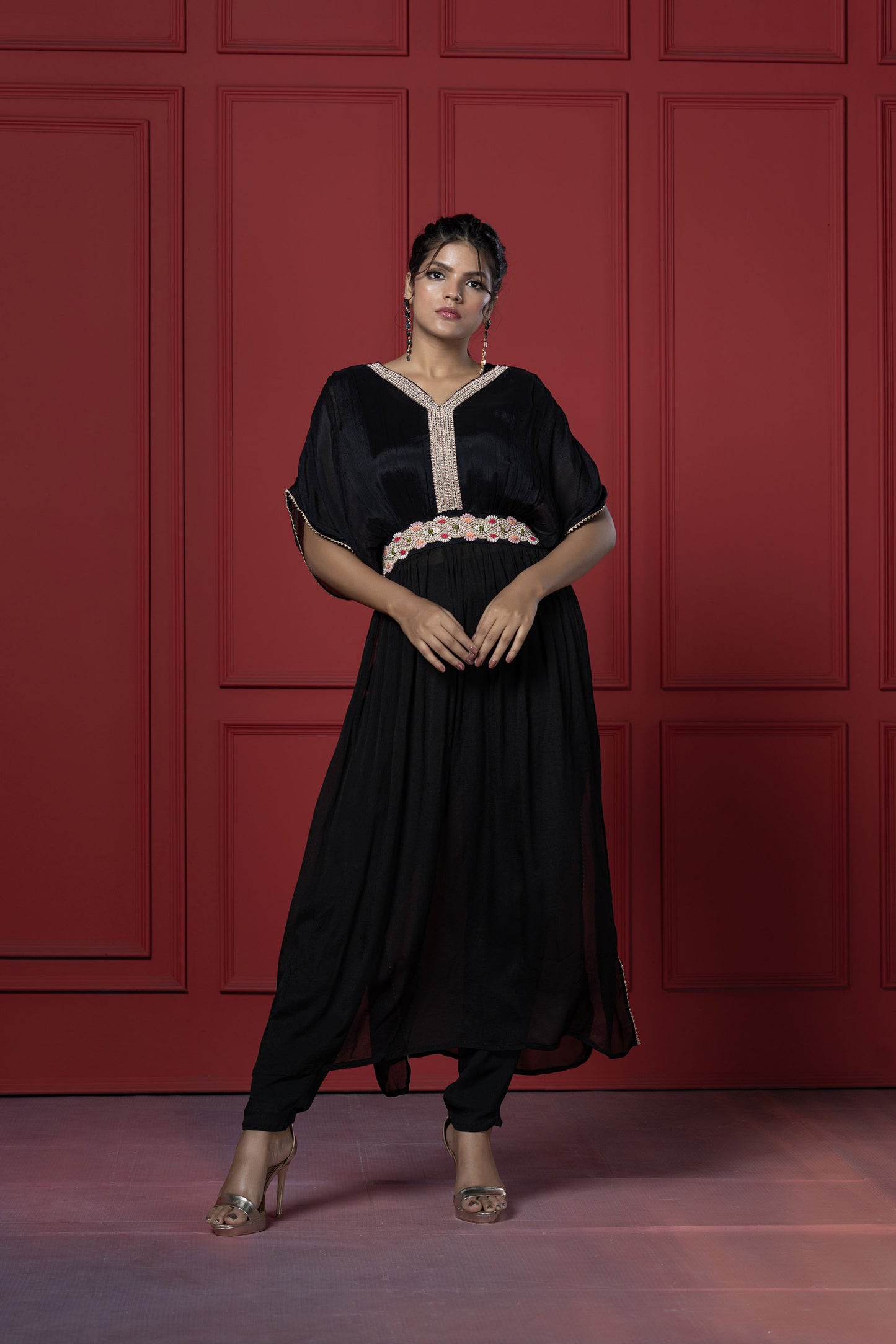 Bold Black Chinnon Long Tunic Set