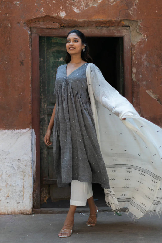 Handloom Grey Soft Cotton Jamdani Kurta Set With Dupatta