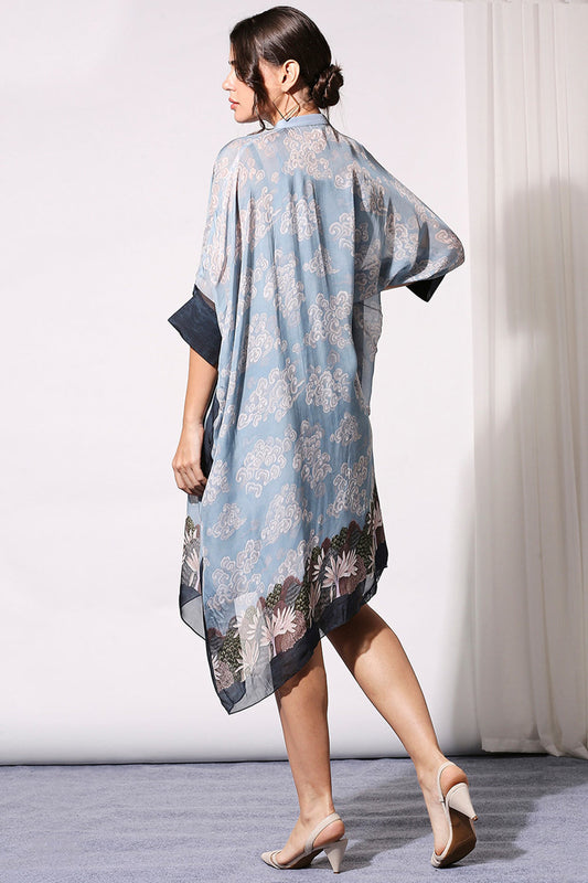 Cloud Printed Kaftan Top With Solid Cuffs