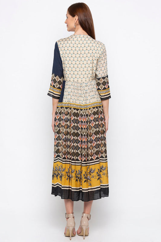 Applique Dress With Waist Tie-Up