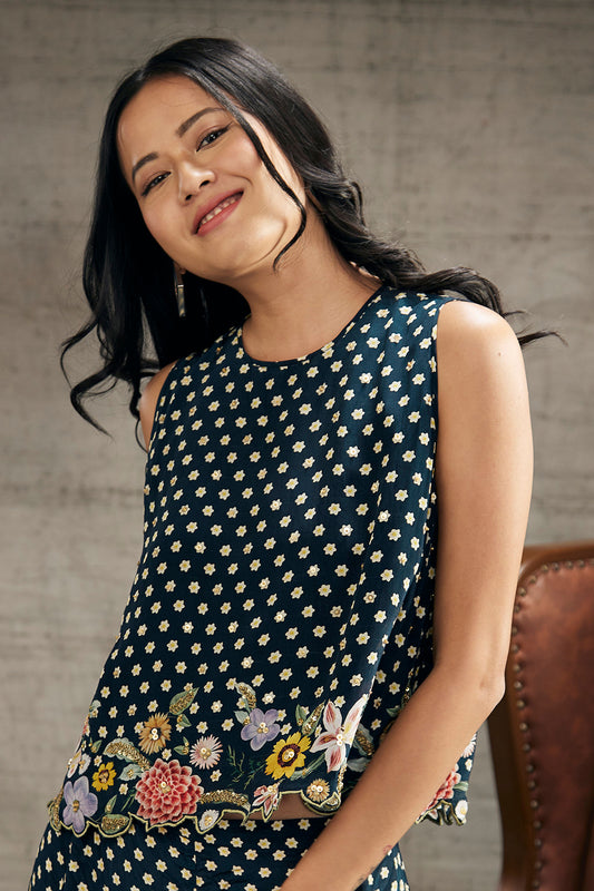 Gulista Teal Blue Embroidered Co-Ord Set