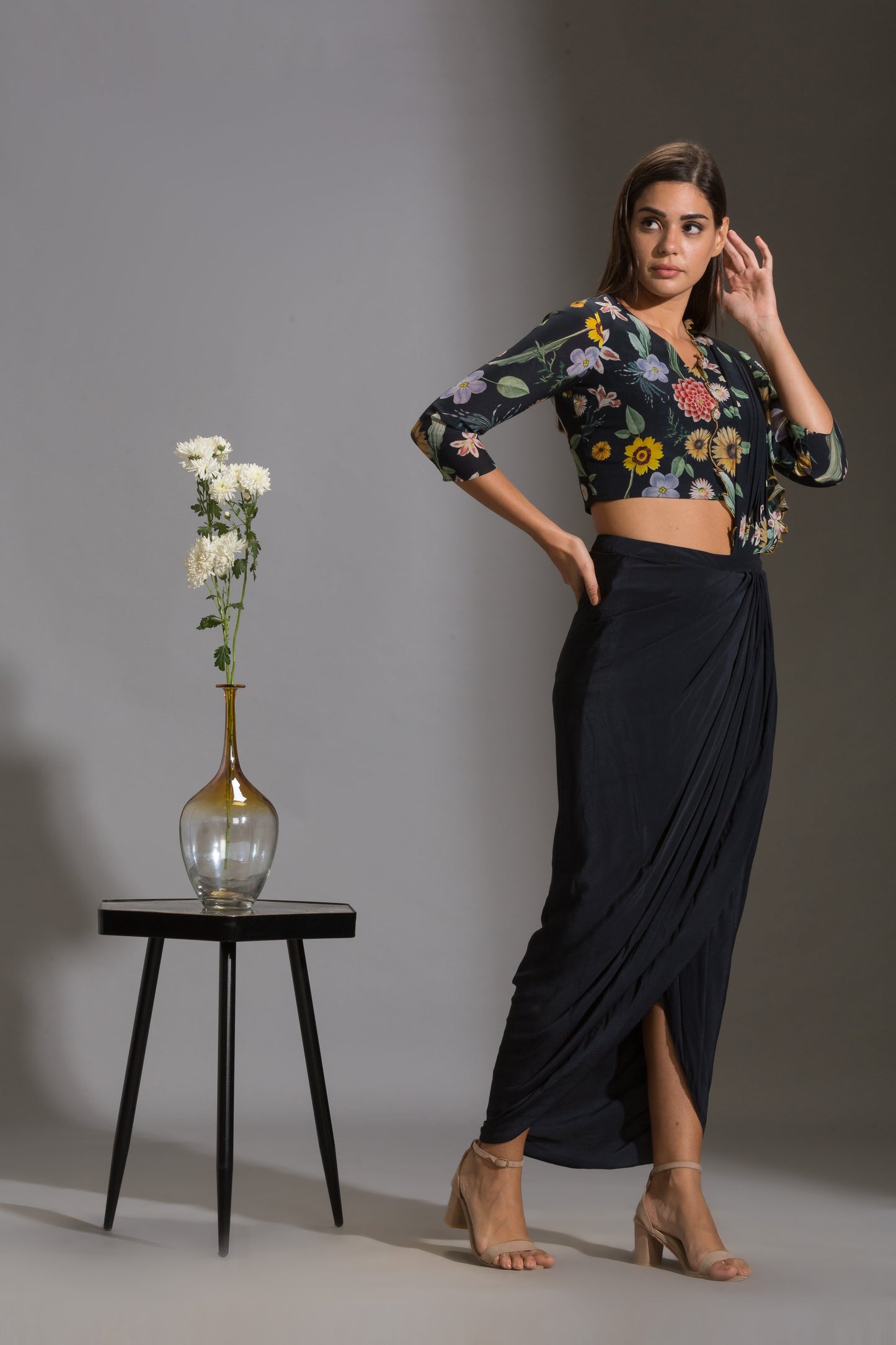 Gulista Floral Cutwork Pre Draped Saree