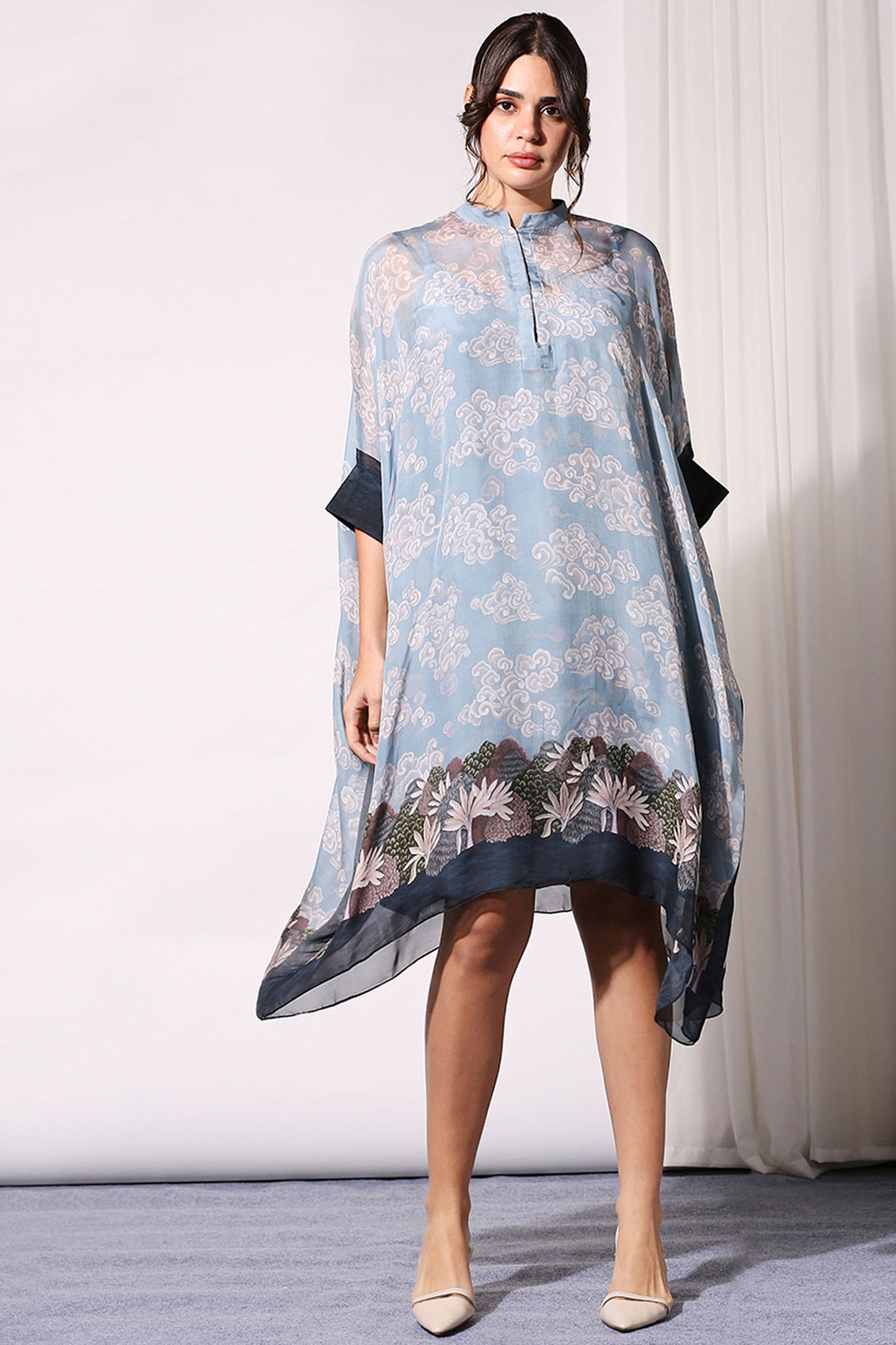Cloud Printed Kaftaan Top With Cuff Detail
