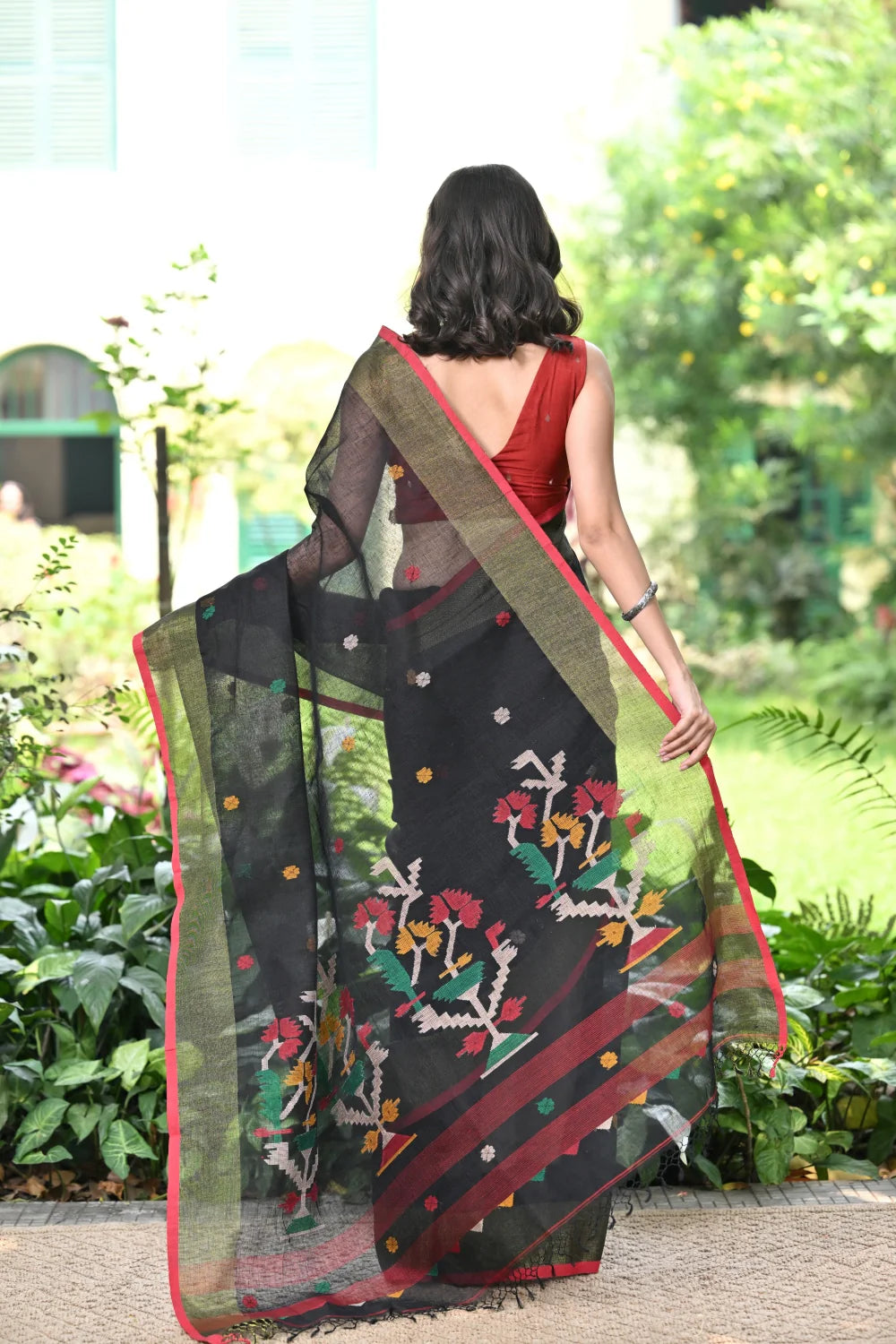 Handloom Black Pure Linen Zari Jamdani Saree
