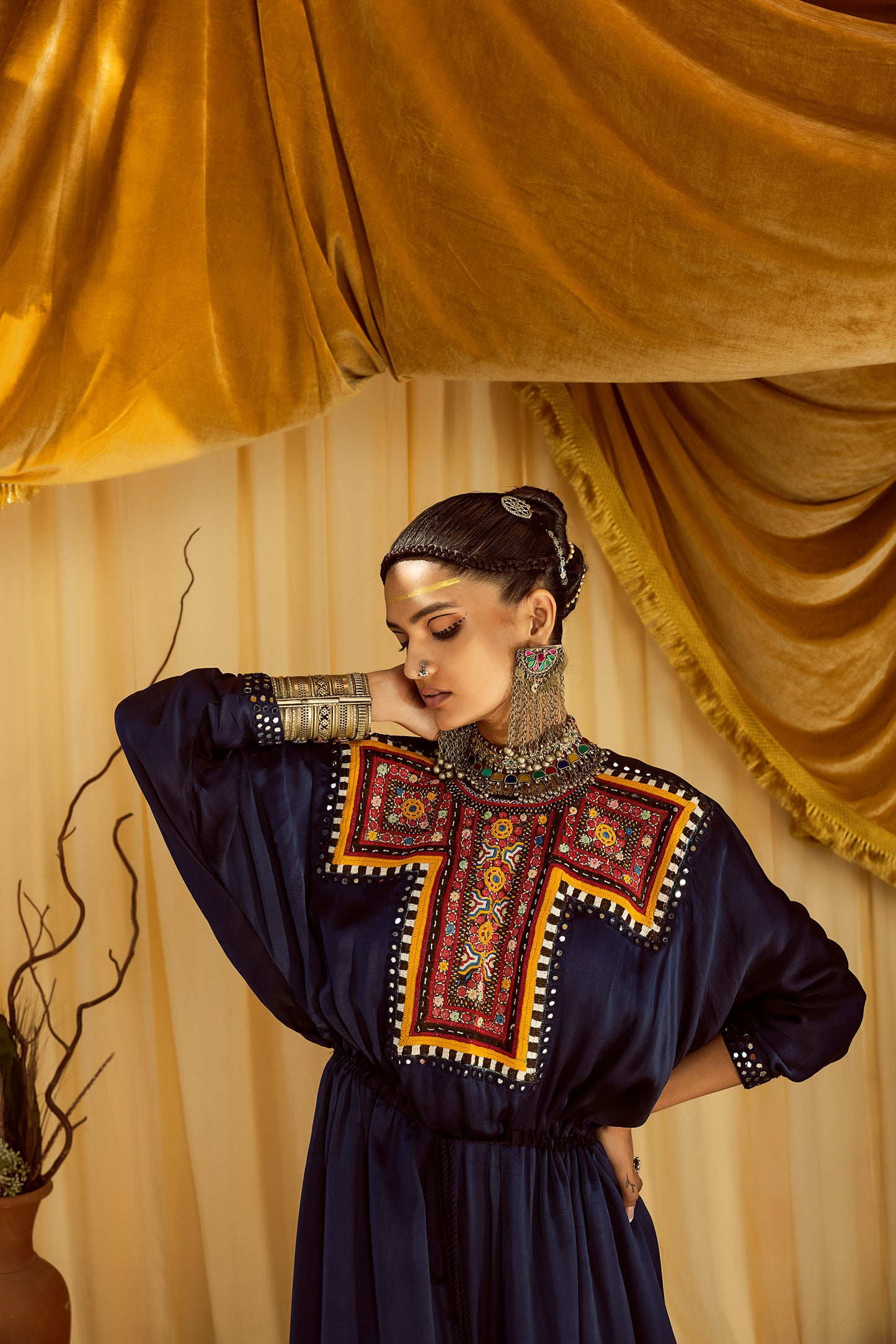 navy blue kaftan set with embroidered neck