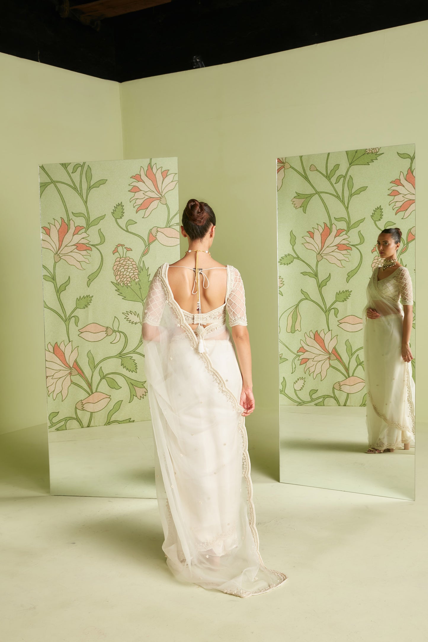 Ivory Organza Hunar Saree